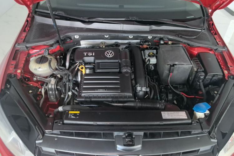 Volkswagen Golf 2015 car image #20