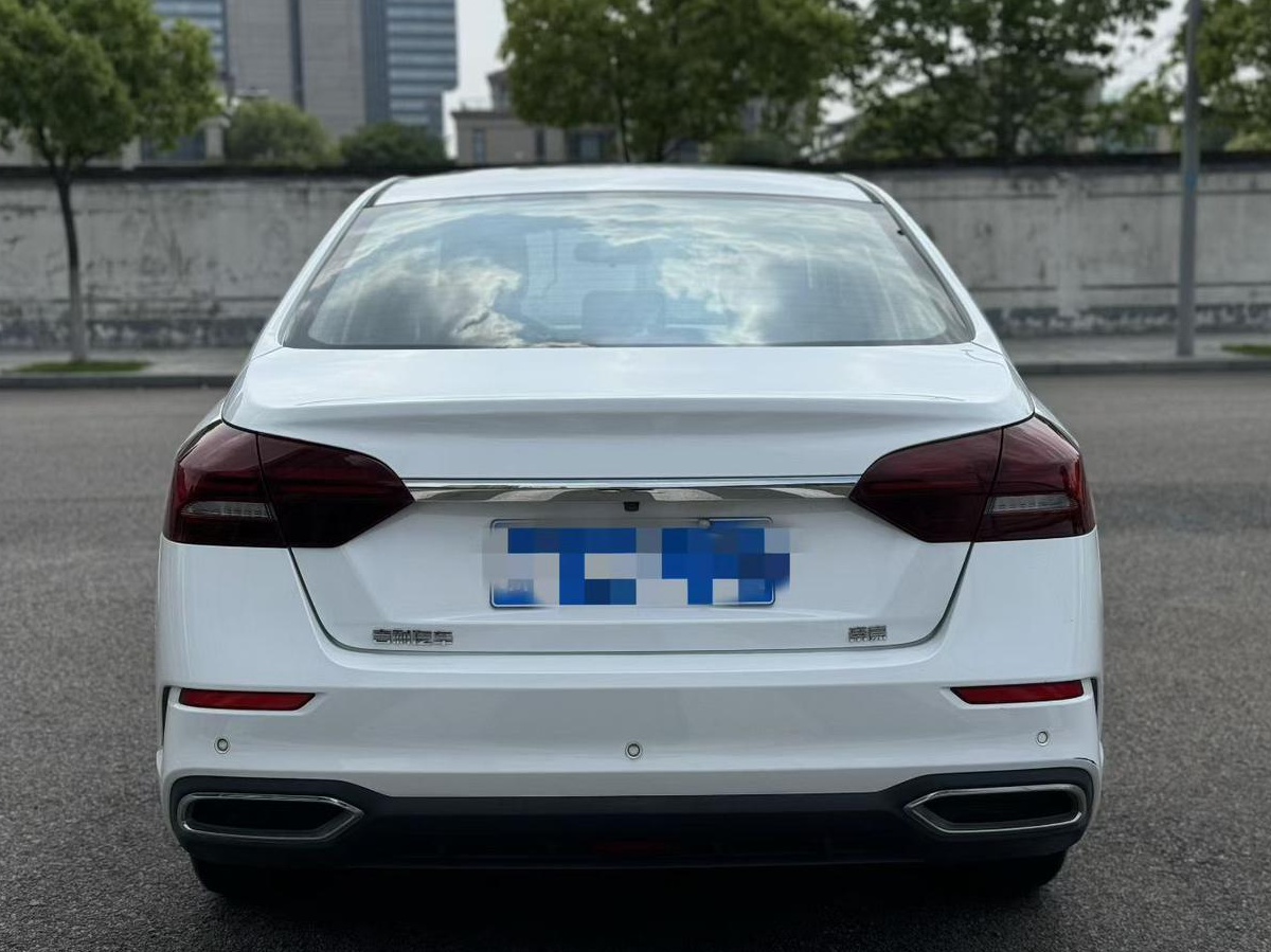 GEELY Emgrand 2021 car image #9