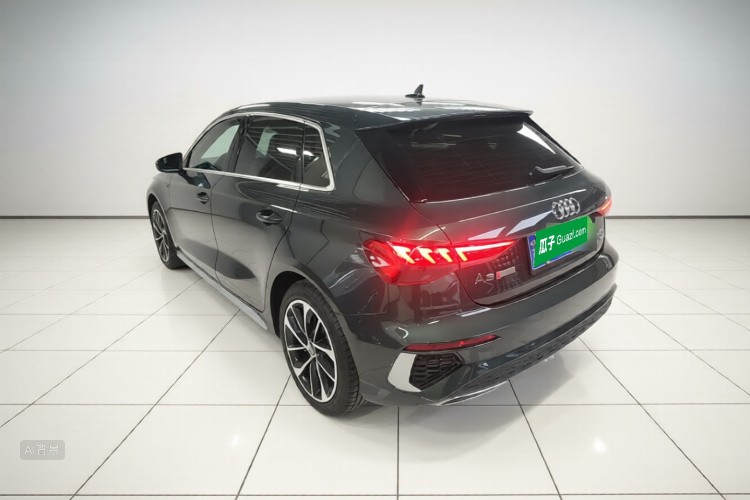 Audi A3 2021 car image #5