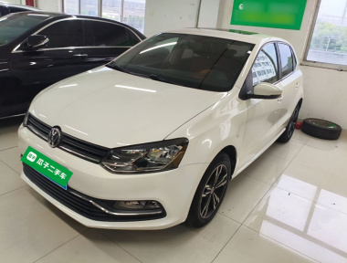 Volkswagen Polo 2017 car image 