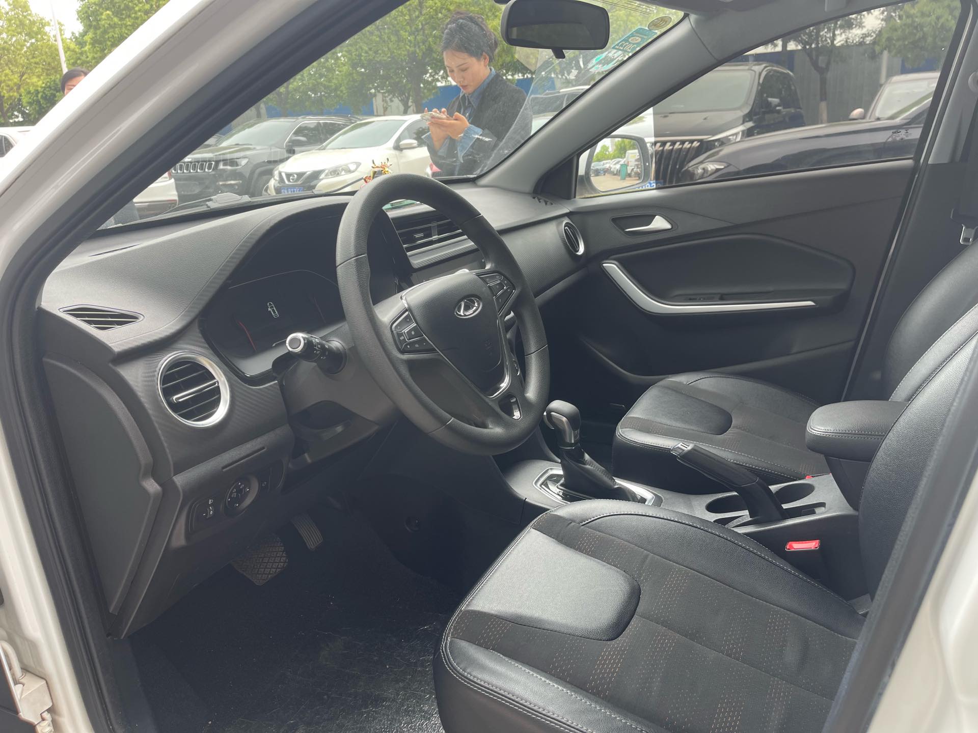 Chery Tiggo 3x 2020 car image #7