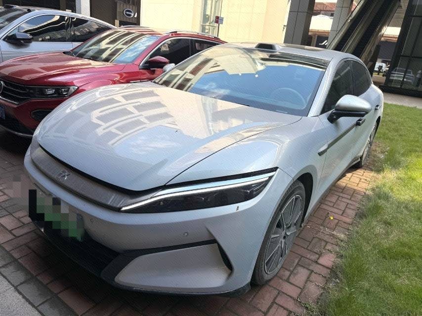 BYD HanL 2026 car image 