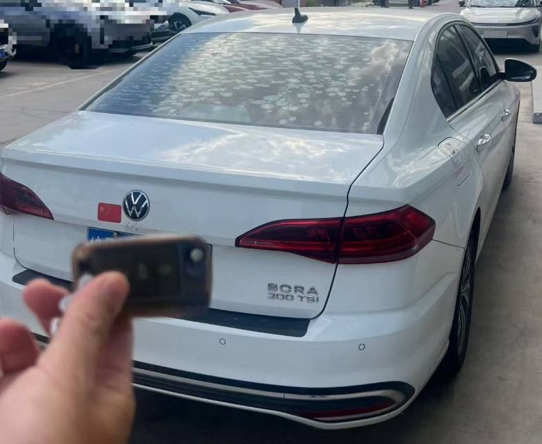 2023 car image #2