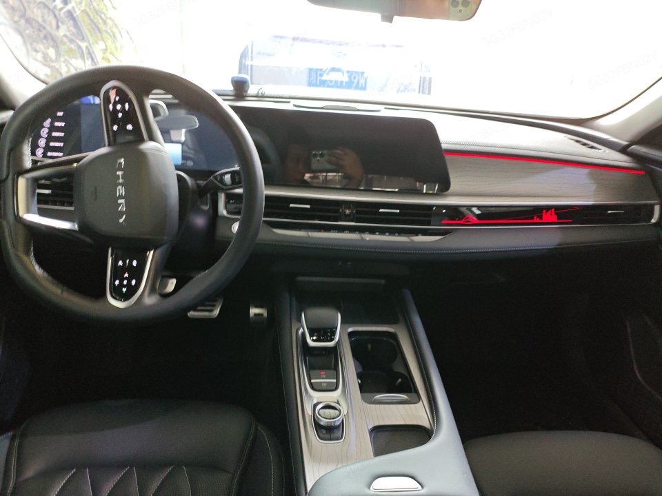 Chery Arrizo 8 2025 car image #2