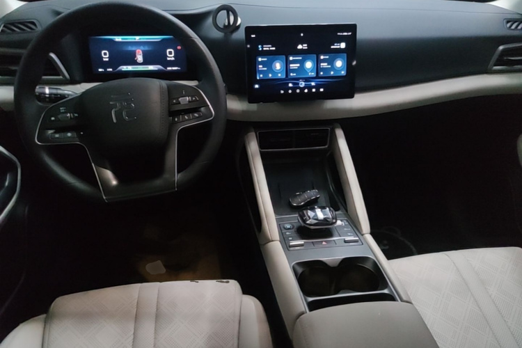 BYD YuanUP 2024 car image #10