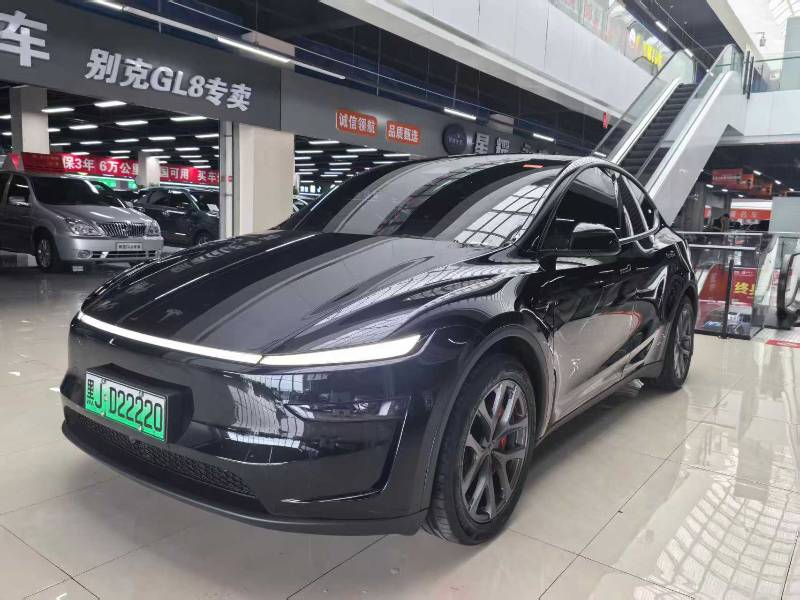 Tesla Model Y 2026 car image 