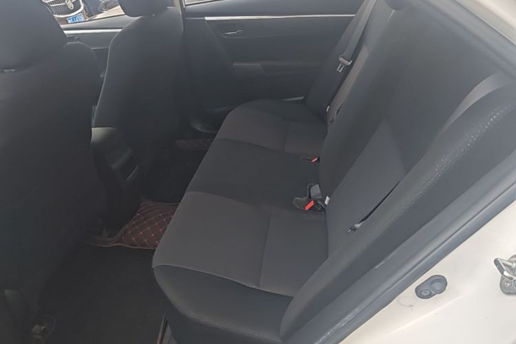 Toyota Corolla 2019 car image #17