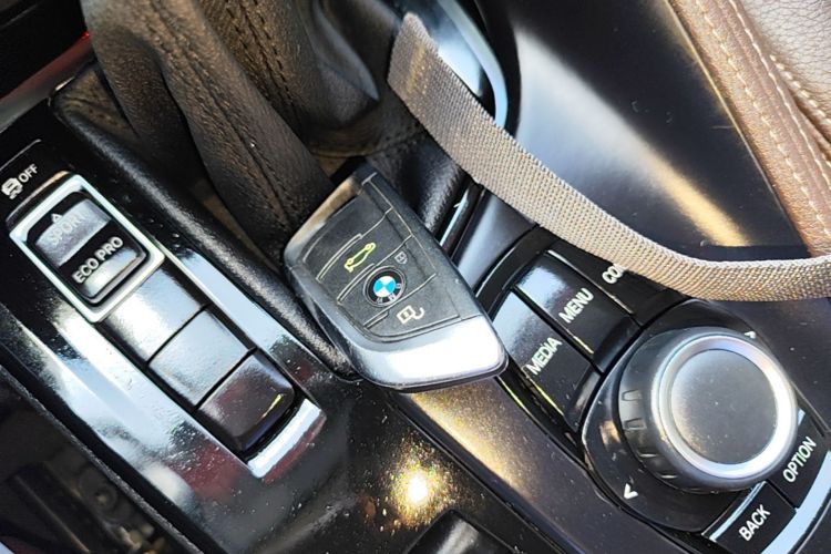 BMW X1 2018 #9 BMW X1 2018 car image #9