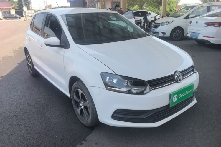 Volkswagen Polo 2017 car image #4