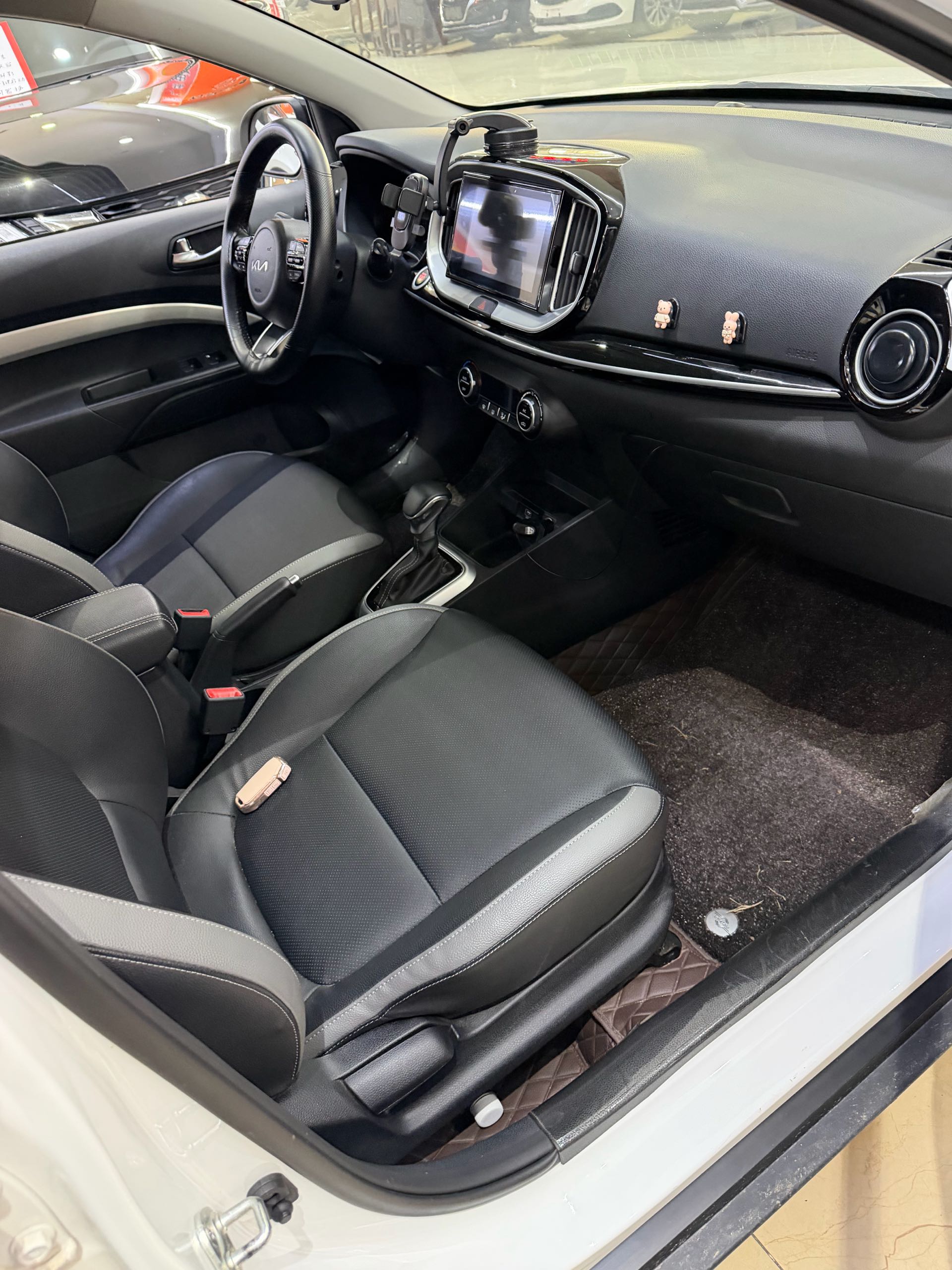 Kia KX1 2024 immagine di auto #7