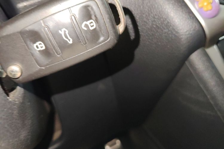 Volkswagen Polo 2016 #9 Volkswagen Polo 2016 car image #9