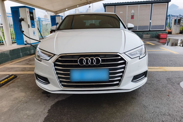 Audi A3 2019 #3 Audi A3 2019 car image #3