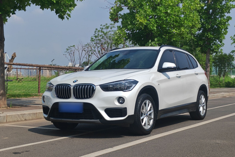 BMW X1 2018 immagine di auto #2