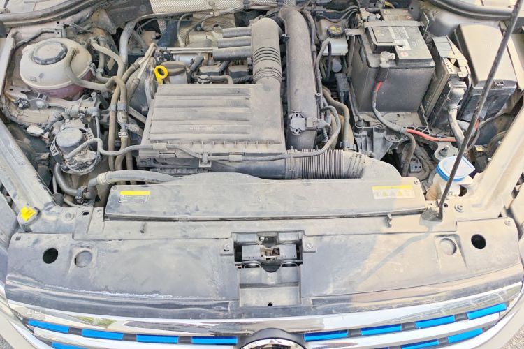 Volkswagen Bora 2023 car image #22