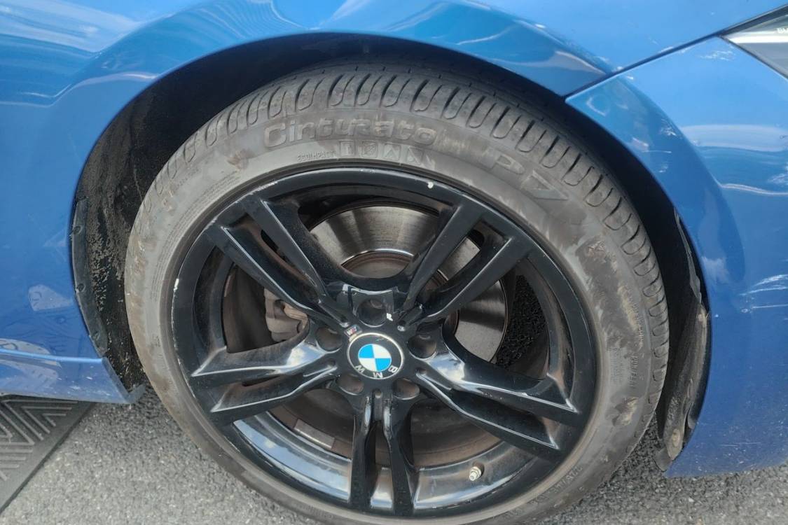 BMW 3 Series 2016 immagine di auto #9
