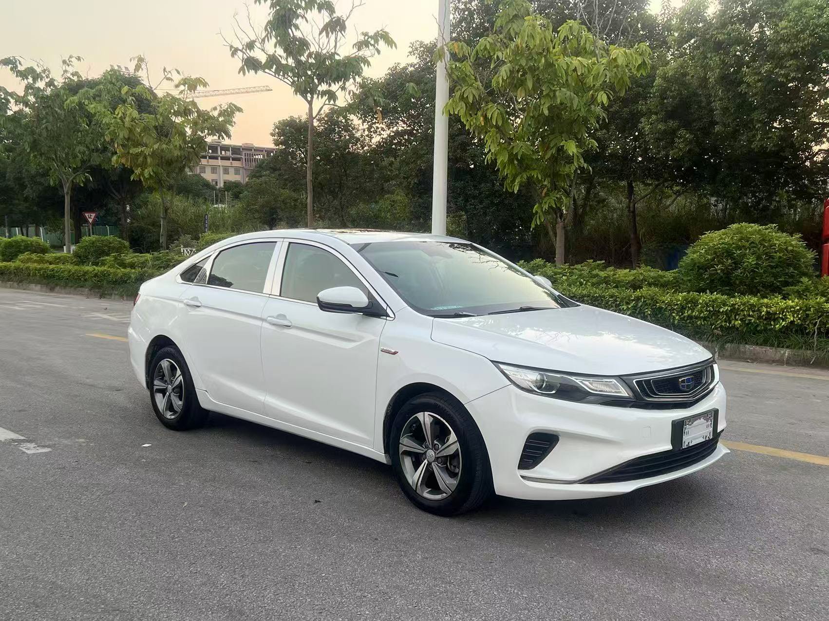 GEELY Emgrand GL 2018 imagem de carro #3