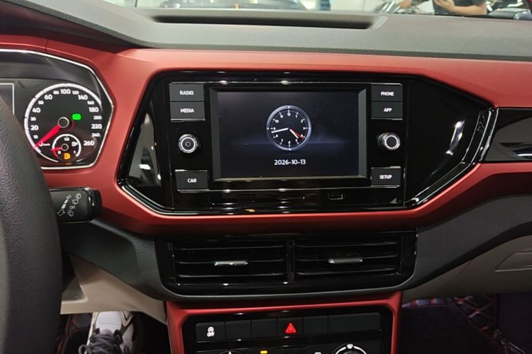 Volkswagen T-Cross 2020 #13 Volkswagen T-Cross 2020 immagine di auto #13