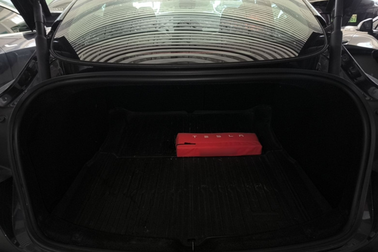 Tesla Model 3 2024 #19 Tesla Model 3 2024 car image #19