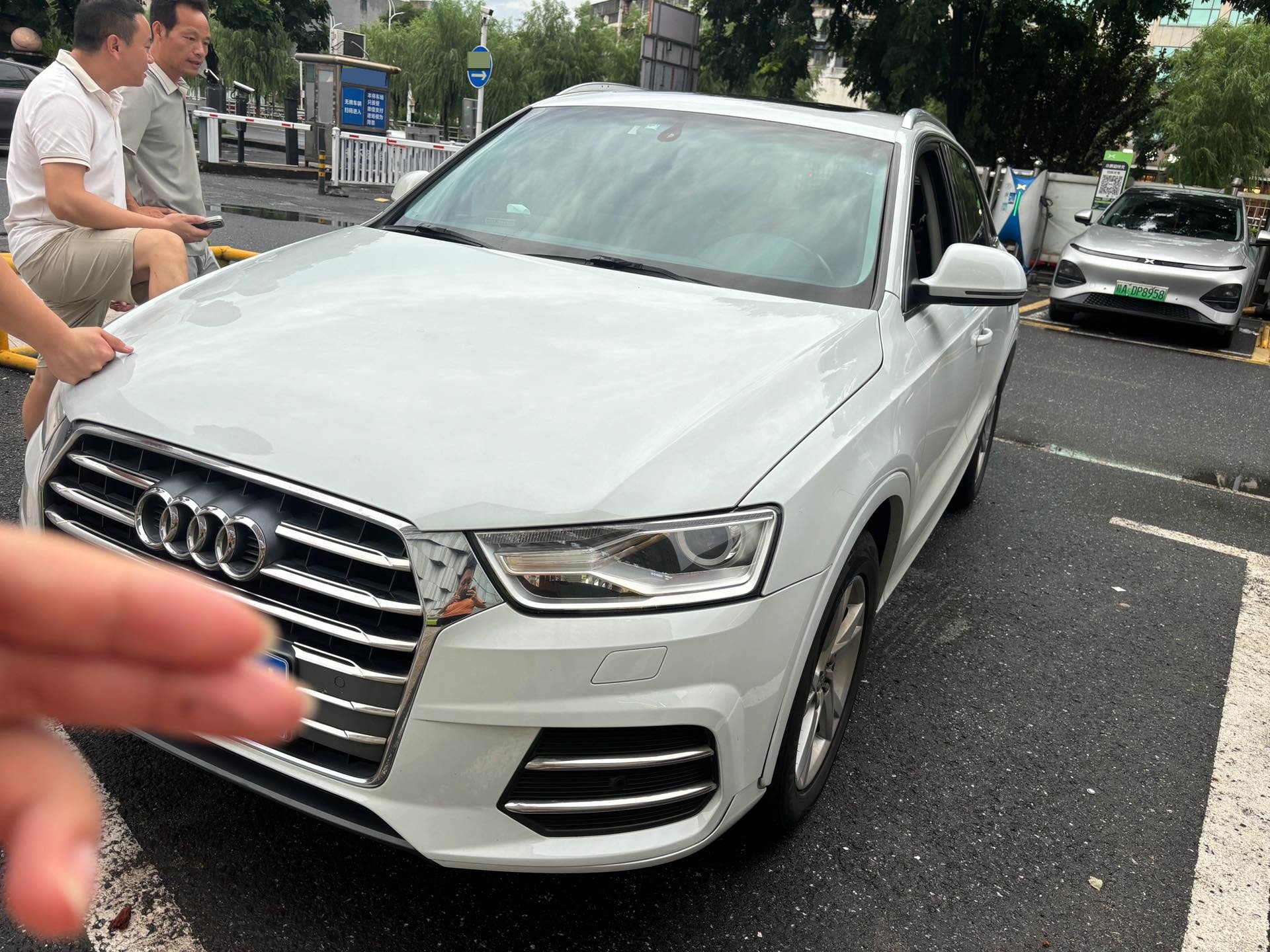 2017 2017 car image