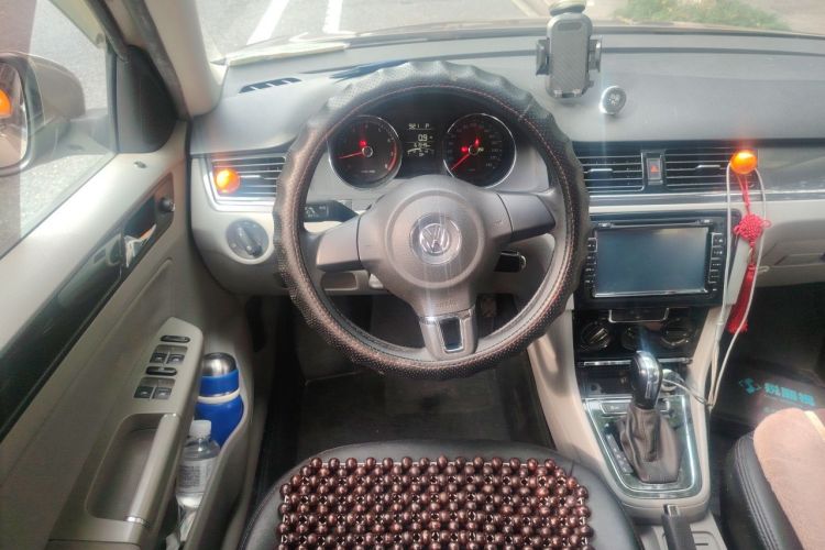 Volkswagen Bora 2015 #11 Volkswagen Bora 2015 صورة سيارة #11