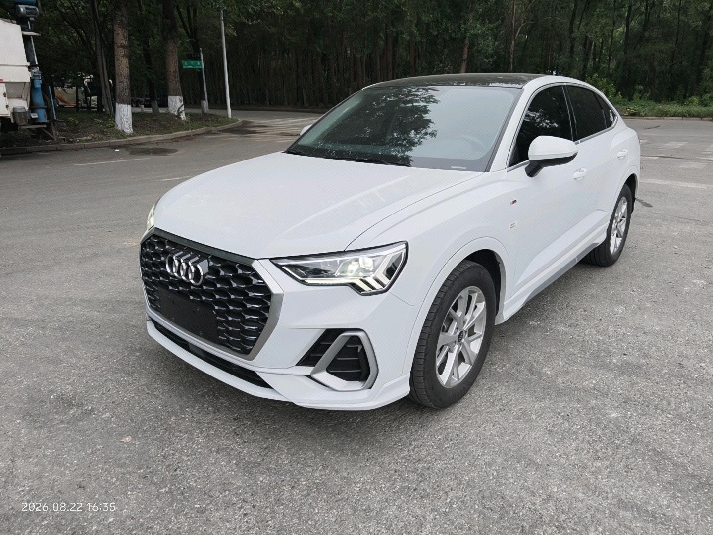 Audi Q3 Sportback 2022 Audi Q3 Sportback 2022 car image