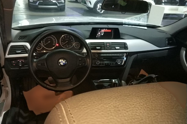 BMW 3 Series 2016 #10 BMW 3 Series 2016 car image #10