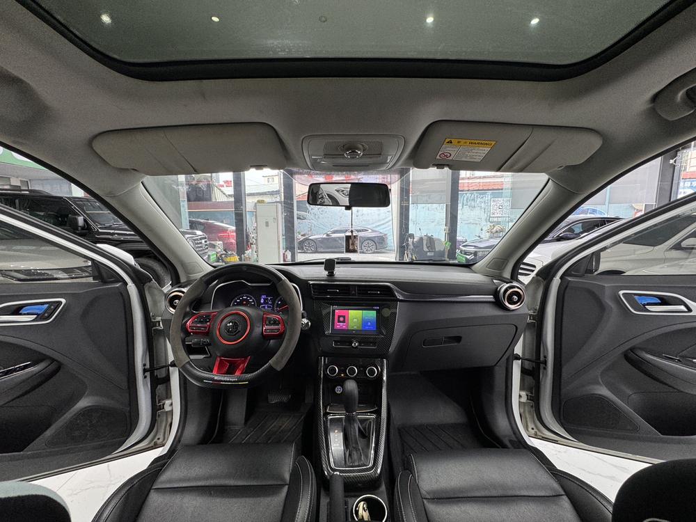 MG ZS 2017 #15 MG ZS 2017 car image #15