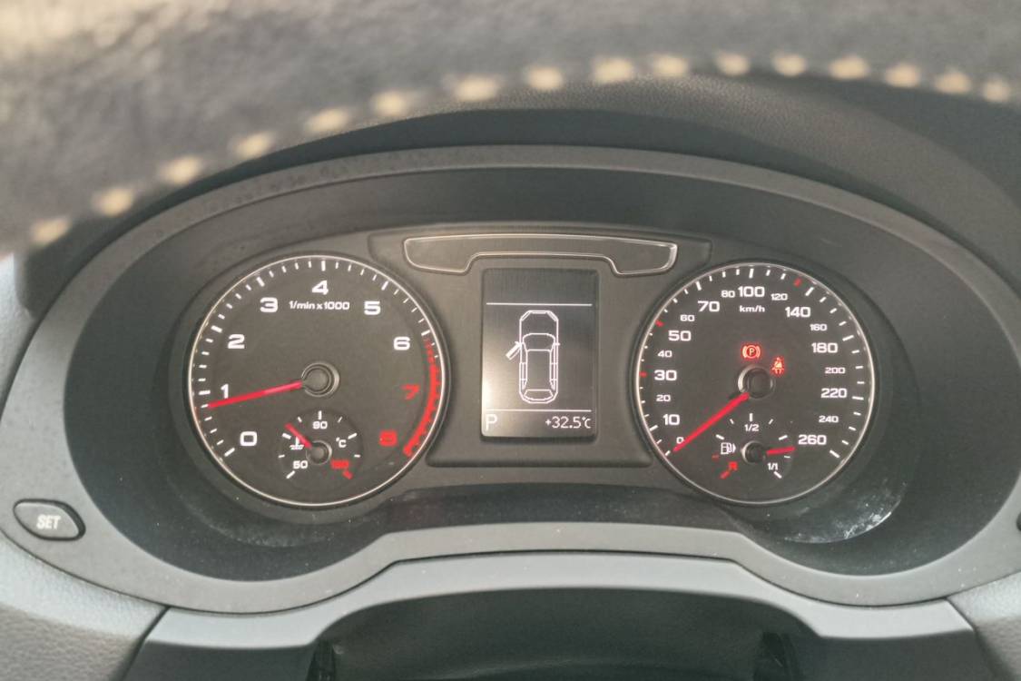 Audi Q3 2016 #24 Audi Q3 2016 immagine di auto #24