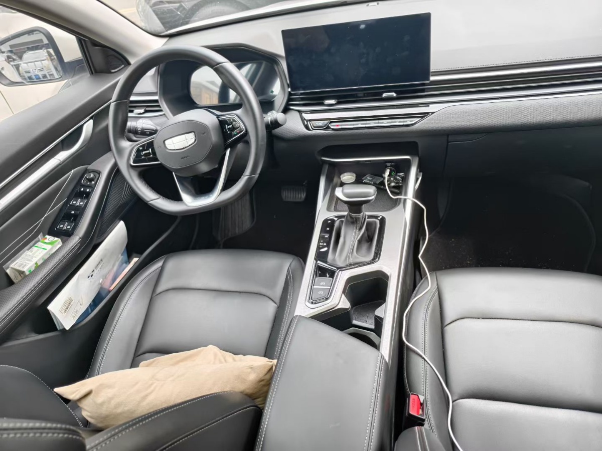 GEELY Emgrand 2024 car image #4