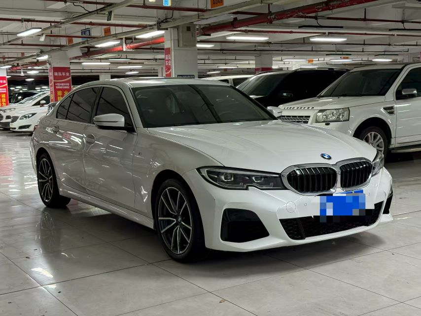 BMW 3 Series 2022 car image #3