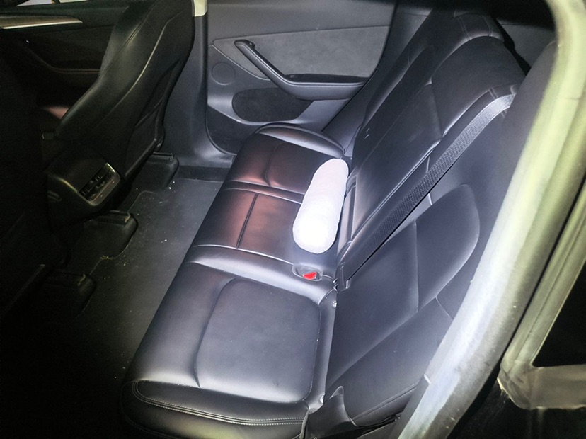 Tesla Model Y 2022 car image #8
