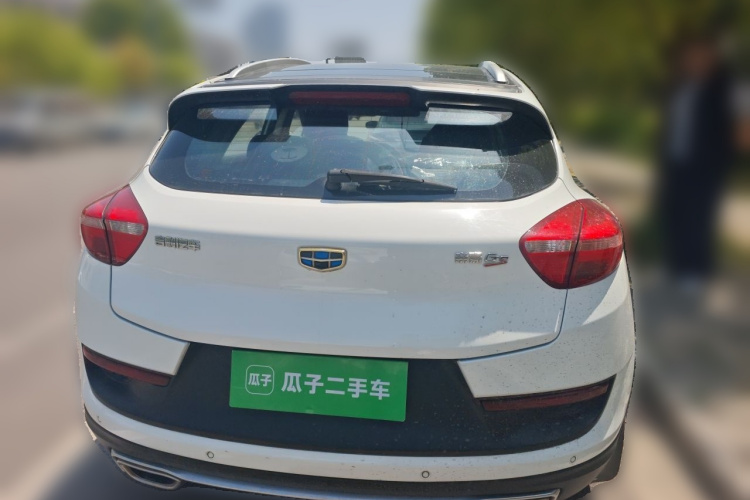 GEELY Emgrand GS 2017 car image #4