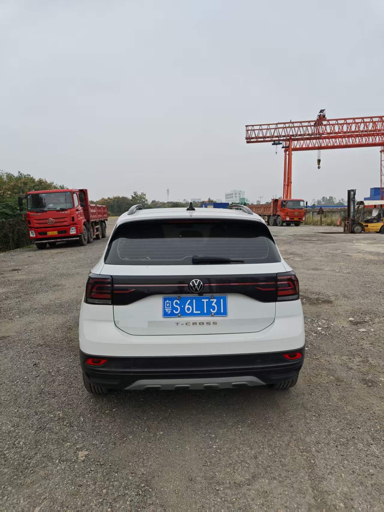 Volkswagen T-Cross 2023 #8 Volkswagen T-Cross 2023 صورة سيارة #8