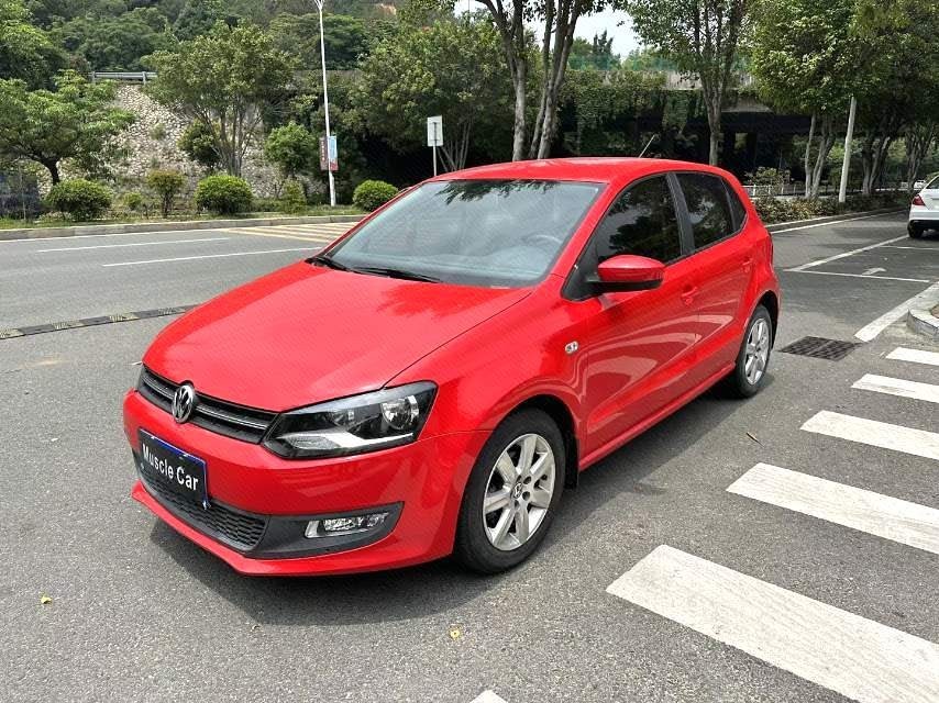 Volkswagen Polo 2014 car image 