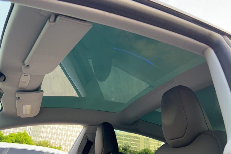 Tesla Model 3 2024 #17 Tesla Model 3 2024 car image #17