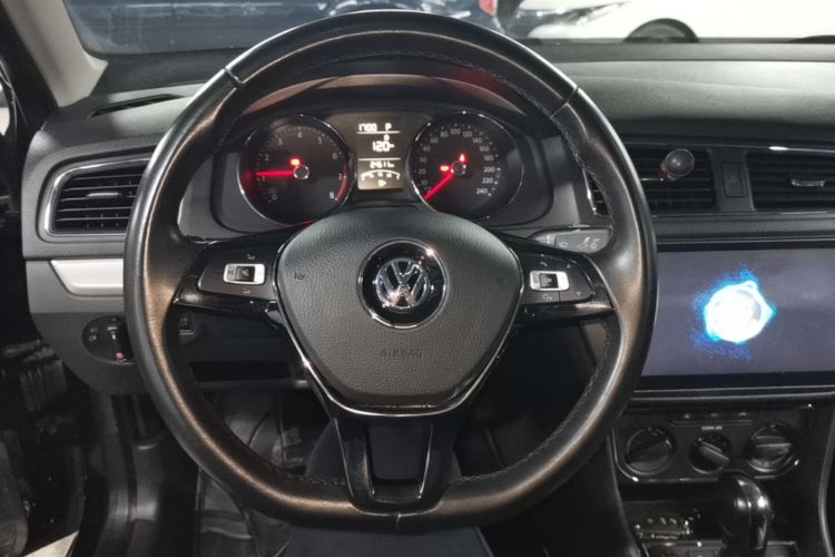 Volkswagen Lavida 2018 #11 Volkswagen Lavida 2018 car image #11