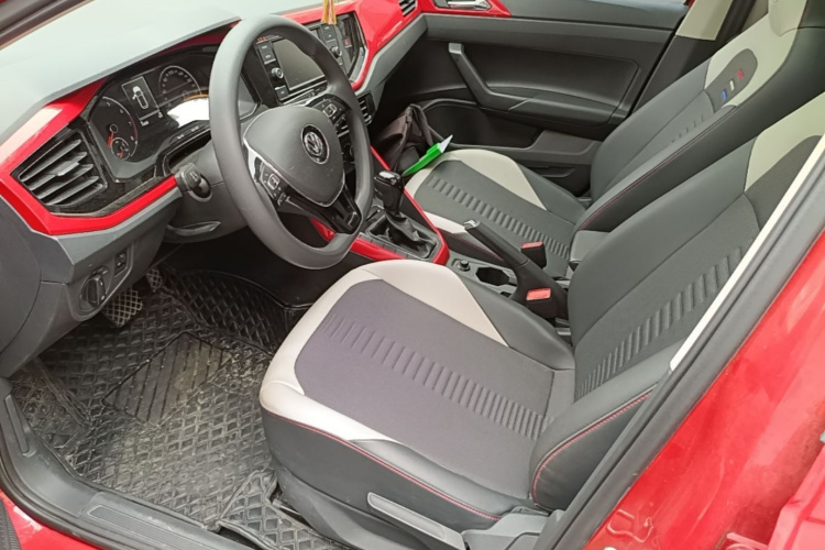 Volkswagen Polo 2020 car image #15