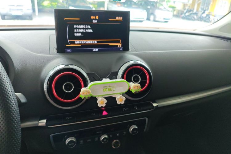 Audi A3 2017 car image #18