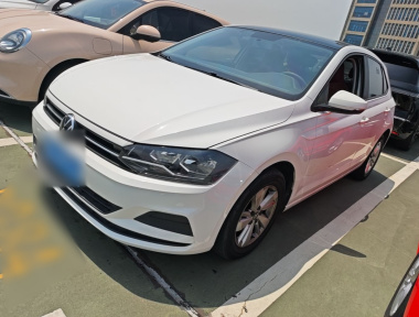 Volkswagen Polo 2021 Volkswagen Polo 2021 car image
