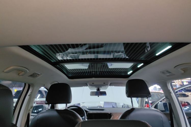 Volkswagen Tharu 2021 car image #18