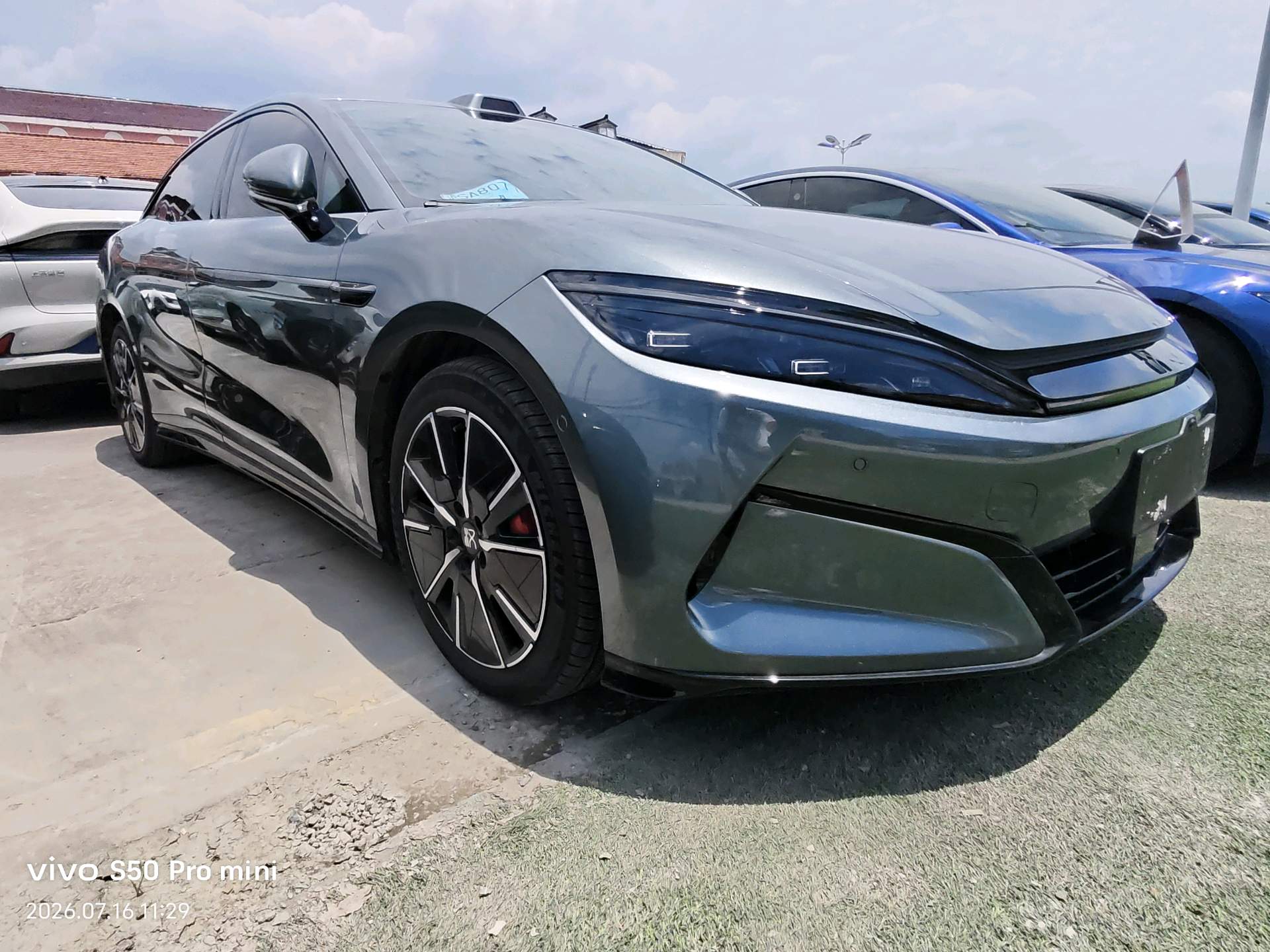 BYD HanL 2025 car image #3