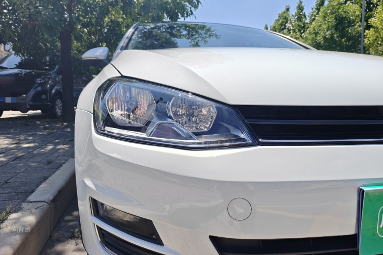 Volkswagen Golf 2016 car image #8