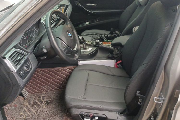BMW 3 Series 2017 #17 BMW 3 Series 2017 immagine di auto #17