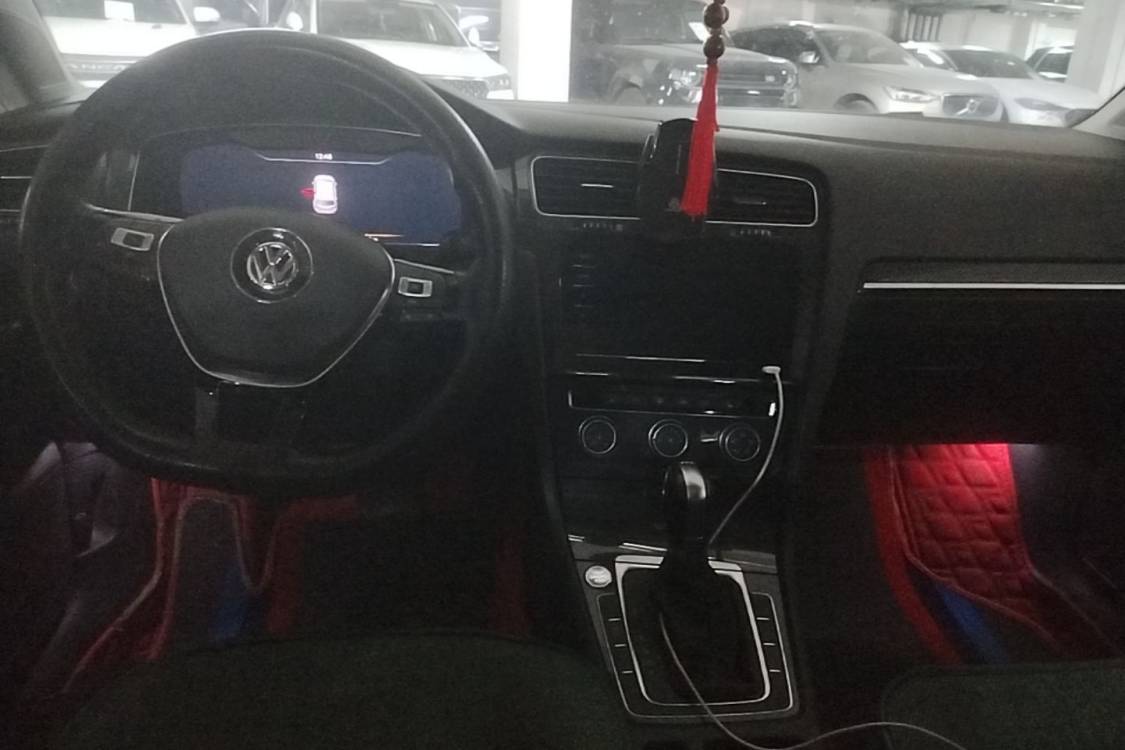 Volkswagen Golf 2020 #22 Volkswagen Golf 2020 car image #22