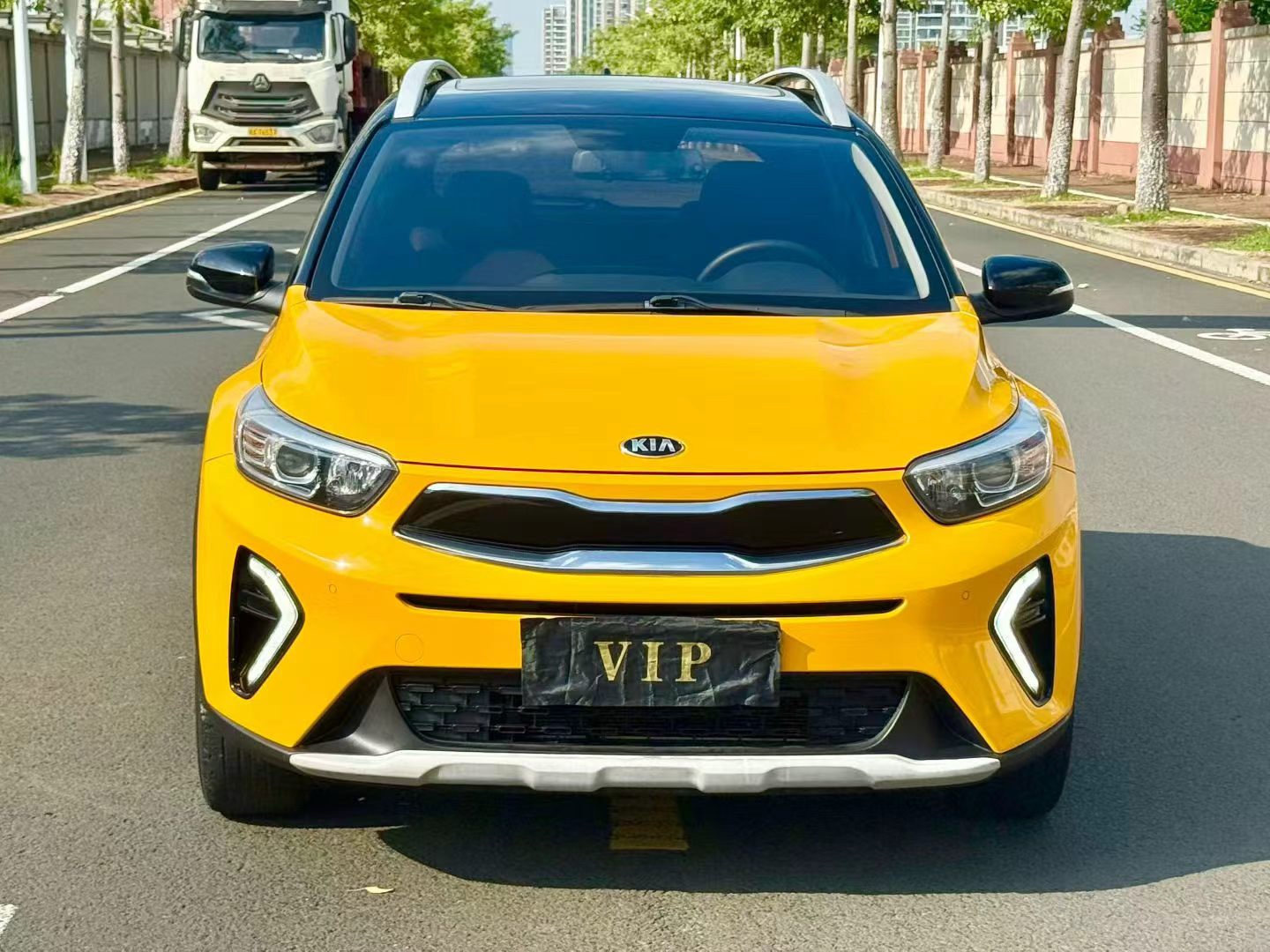 Kia KX1 2021 car image #2