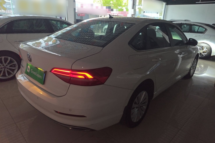 Volkswagen Lavida 2019 car image #7