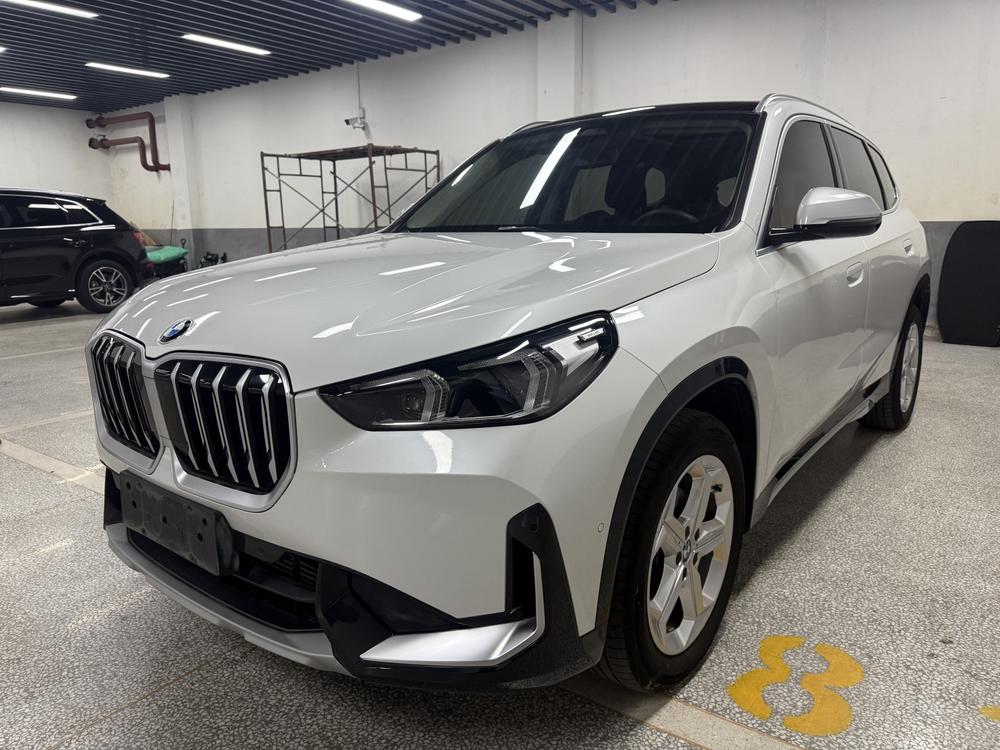 BMW X1 2023 BMW X1 2023 immagine di auto