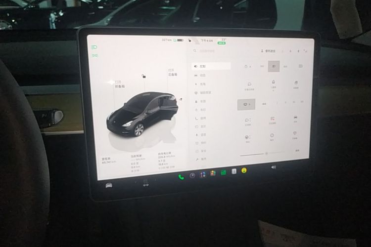 Tesla Model Y 2022 #17 Tesla Model Y 2022 immagine di auto #17