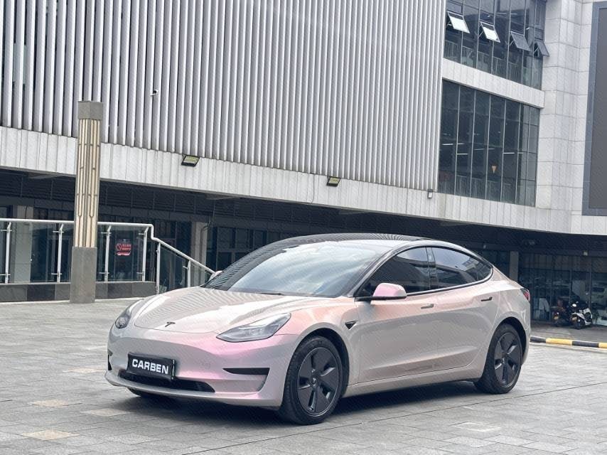 Tesla Model 3 2023 immagine di auto 