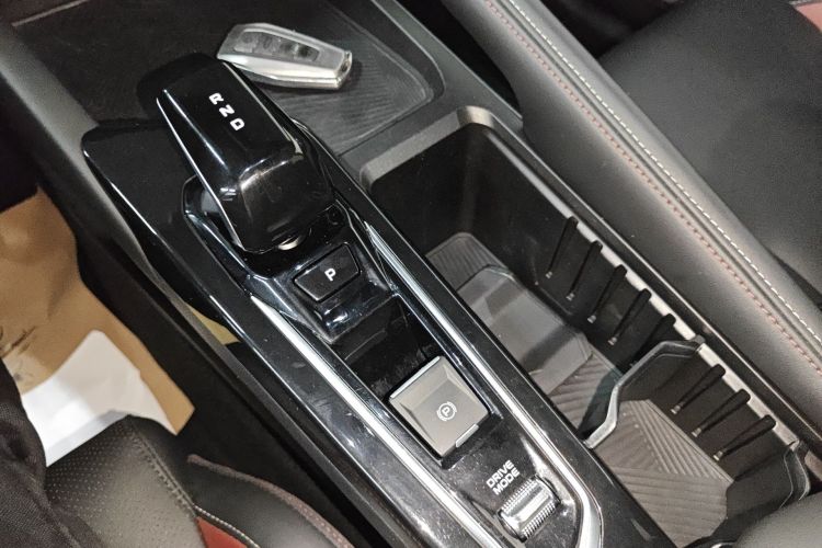 GEELY Coolray 2022 immagine di auto #18